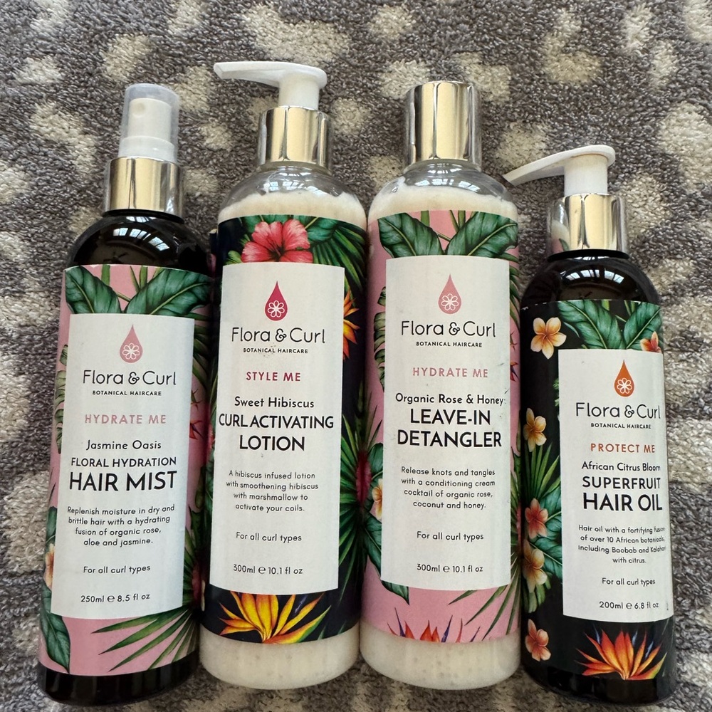 Flora and Curl Hair Care Set